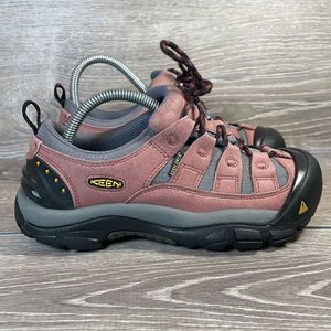 Keen Dry Low Top Lace Up Red Women’s Sz 6.5 200 gram Warm Waterproof -25•F Boots